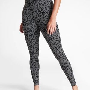 Athleta leopard print leggings